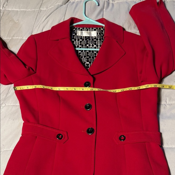 Elegant Tahari Red Women's Blazer - Picture 8 of 15